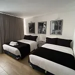 Beachview & Balcony 3905